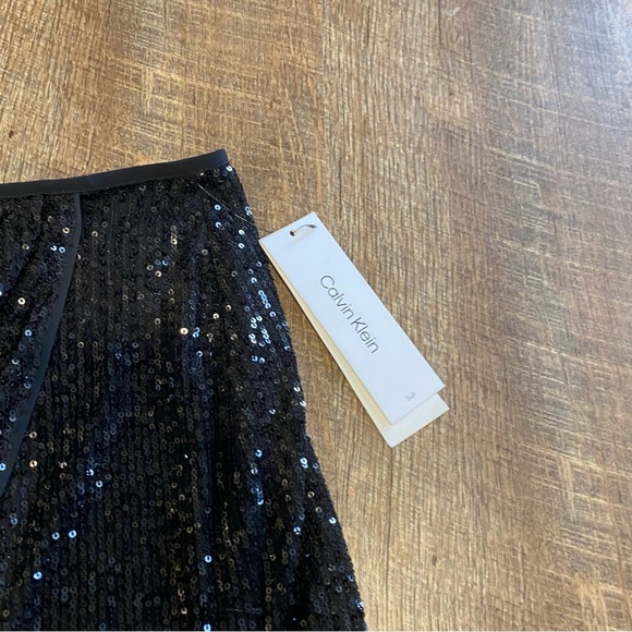 NWT Calvin Klein Black Sequin Skirt Size 6 - Picture 4 of 8
